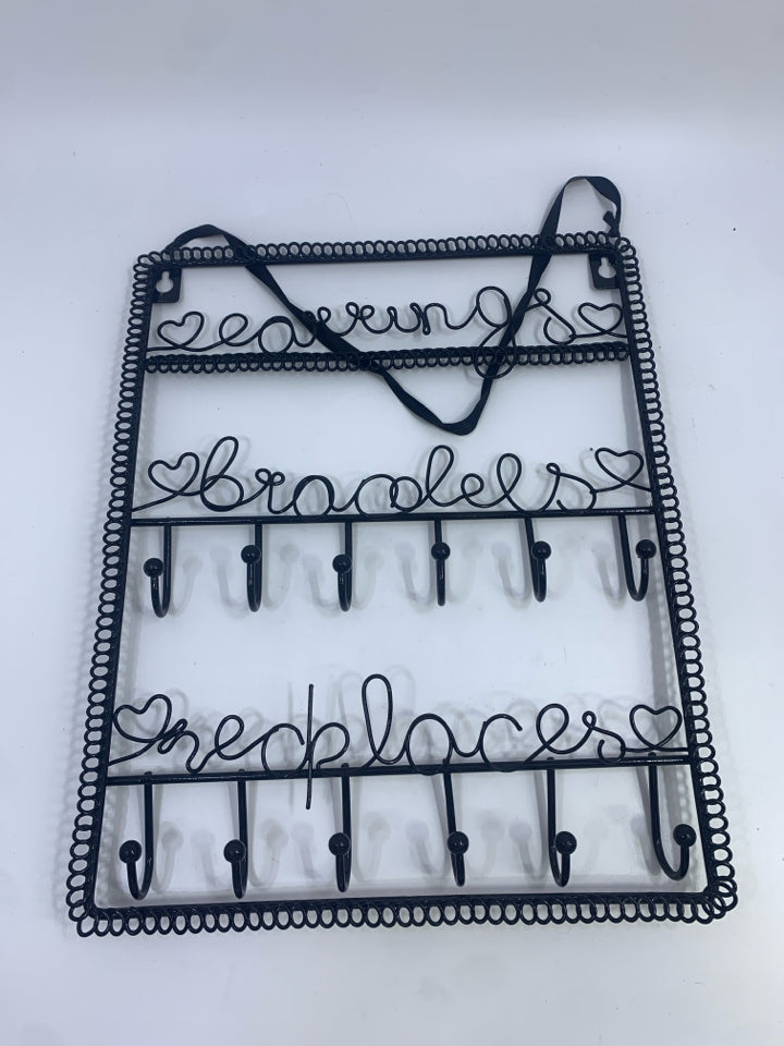 BLACK METAL HANGING JEWELRY ORGANIZER.