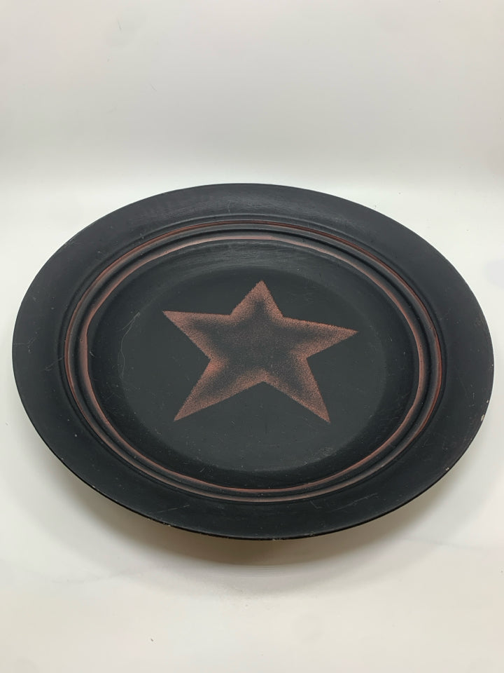 RED STAR PRIMITIVE METAL BOWL.