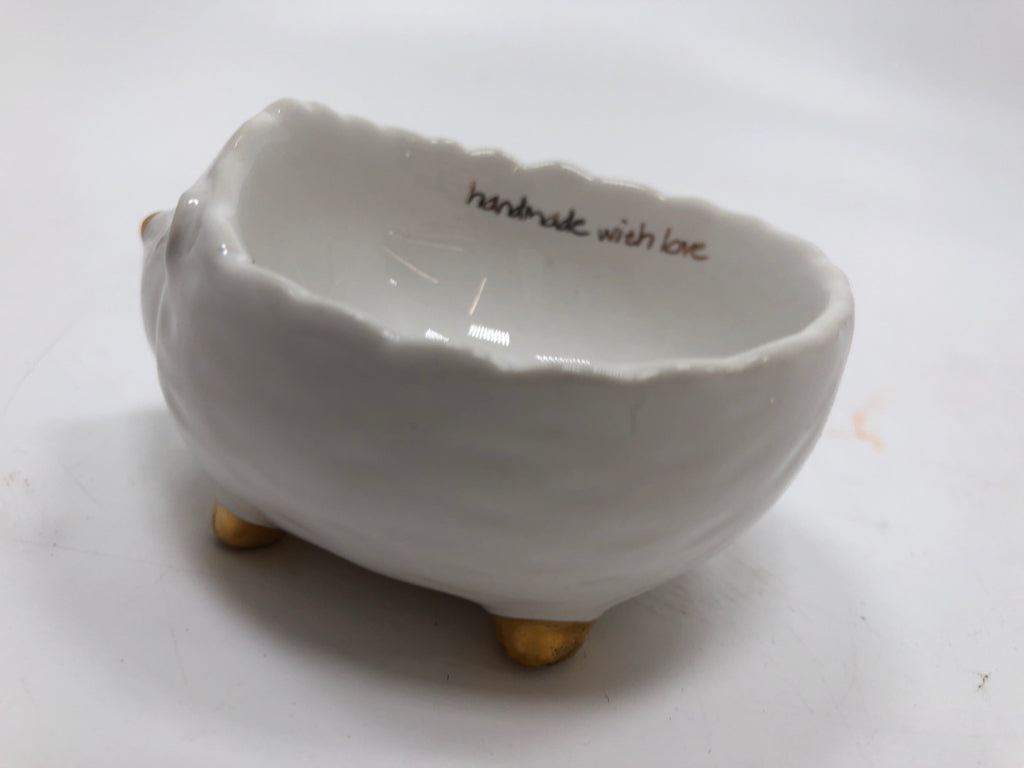 2 CERAMIC HEDGEHOGS W/GOLD DETAILS.