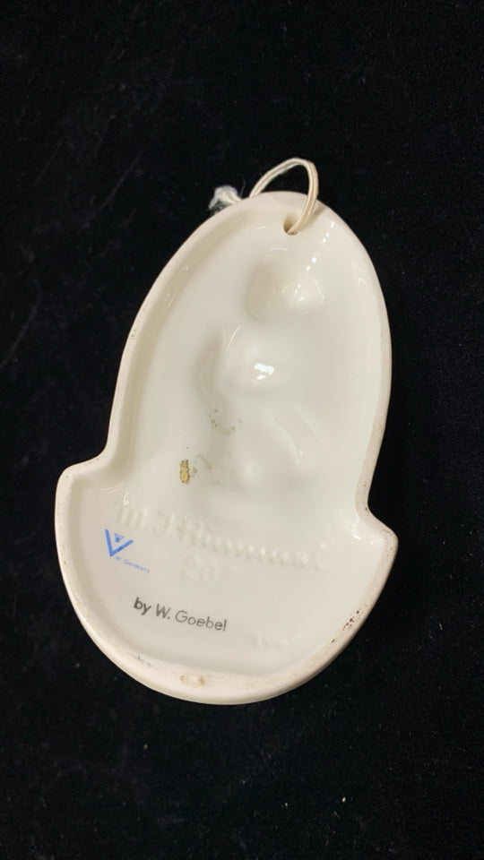 VTG HUMMEL PORCELAIN ANGEL HOLY WATER FONT- WALL HANGING.