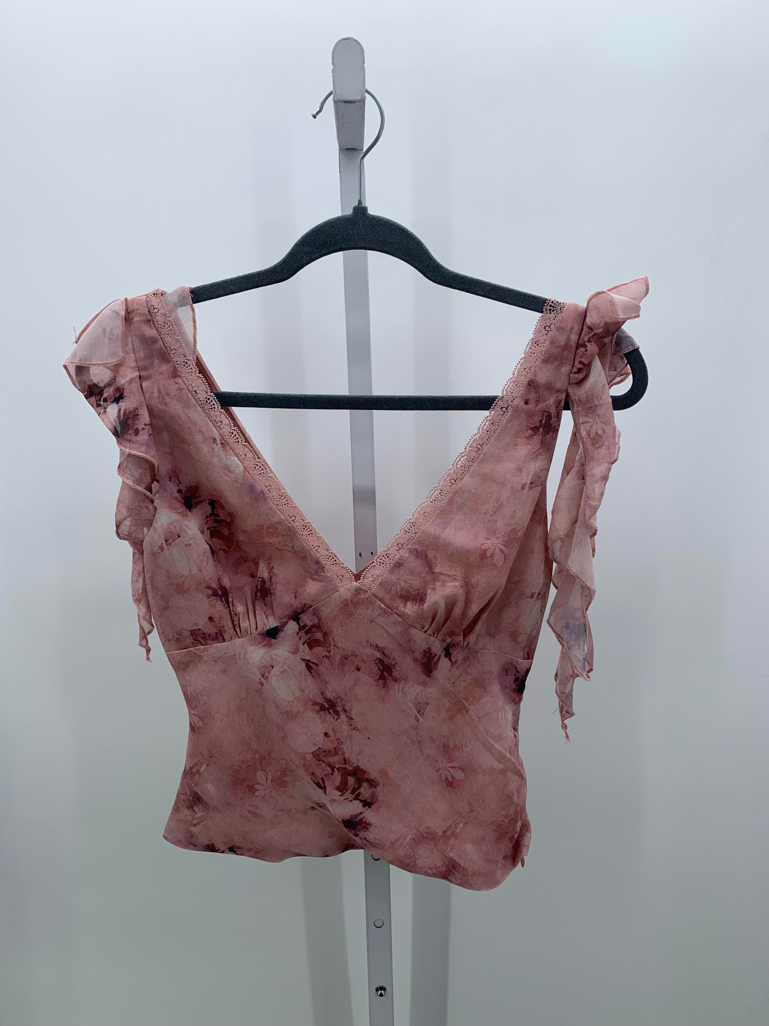 Size 2 Juniors Sleeveless Shirt