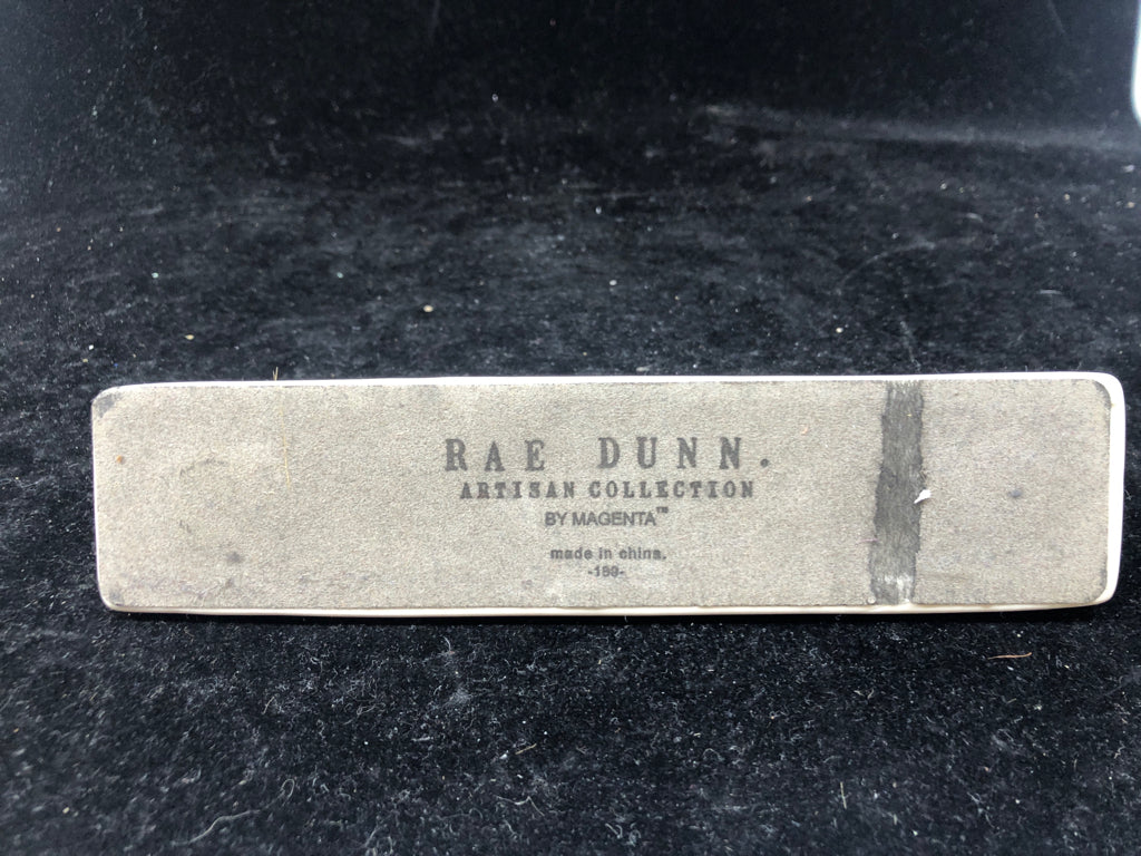 GET BUSY RAE DUNN DESK DECOR.