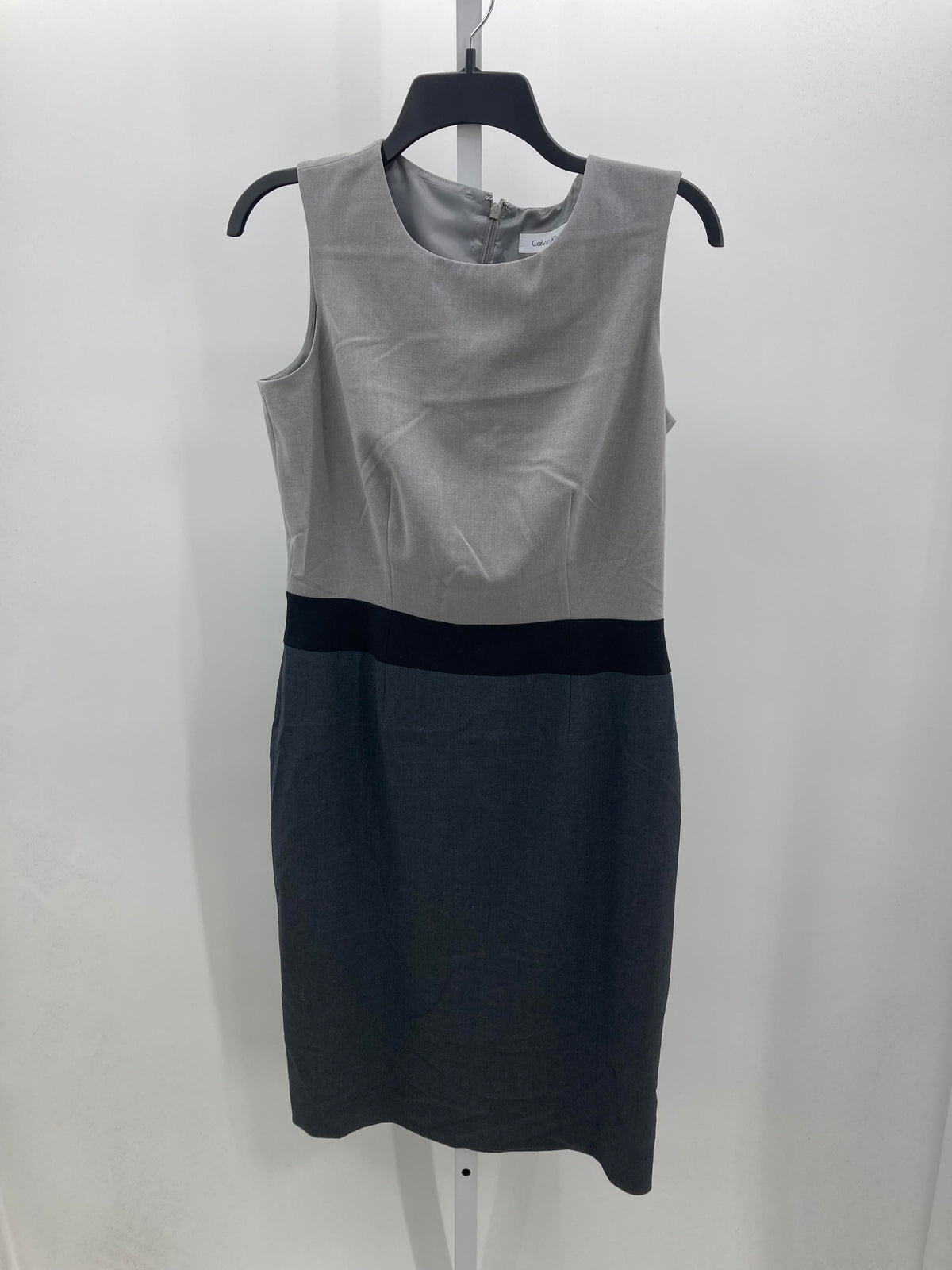 Calvin Klein Size Small Misses Sleeveless Dress