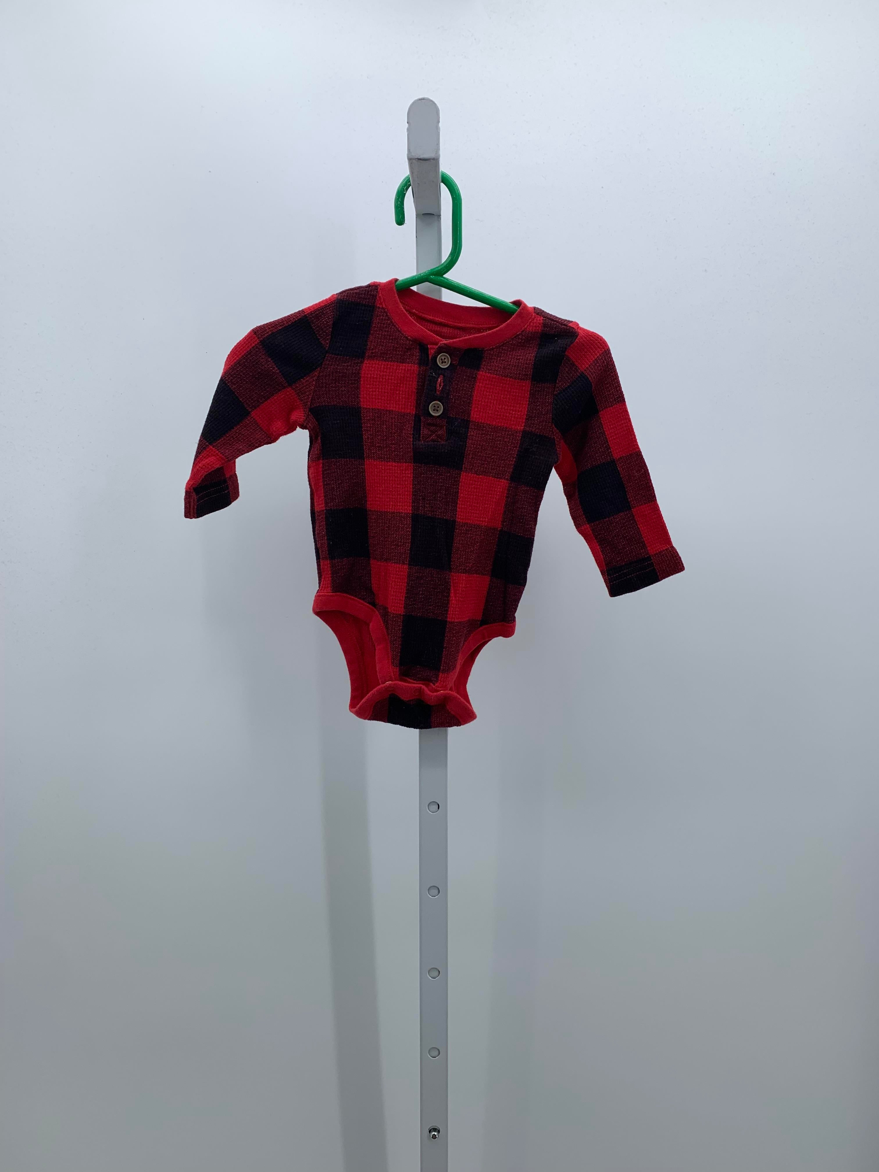 BLACK PLAID