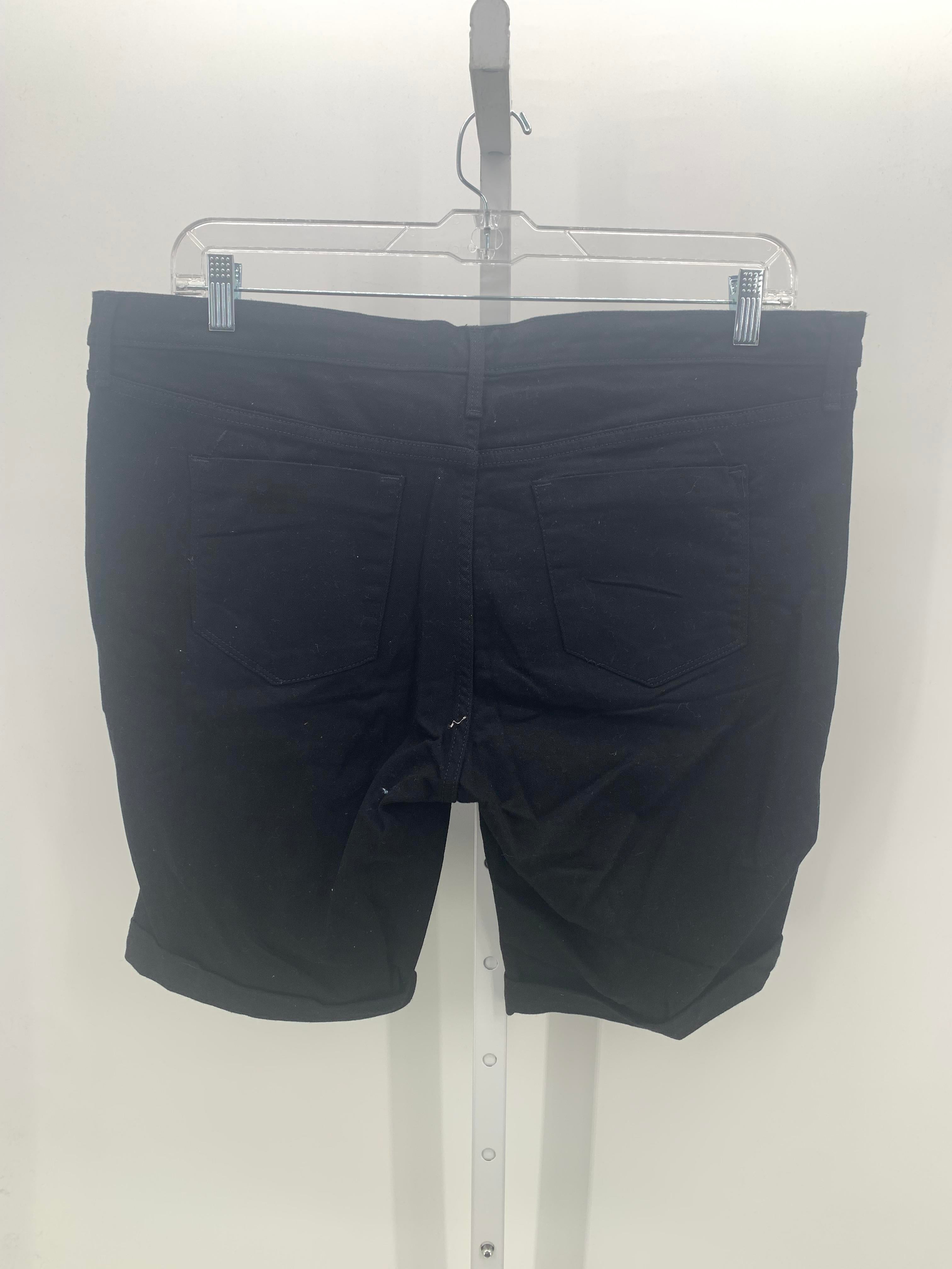Mossimo Size 18 Misses Shorts