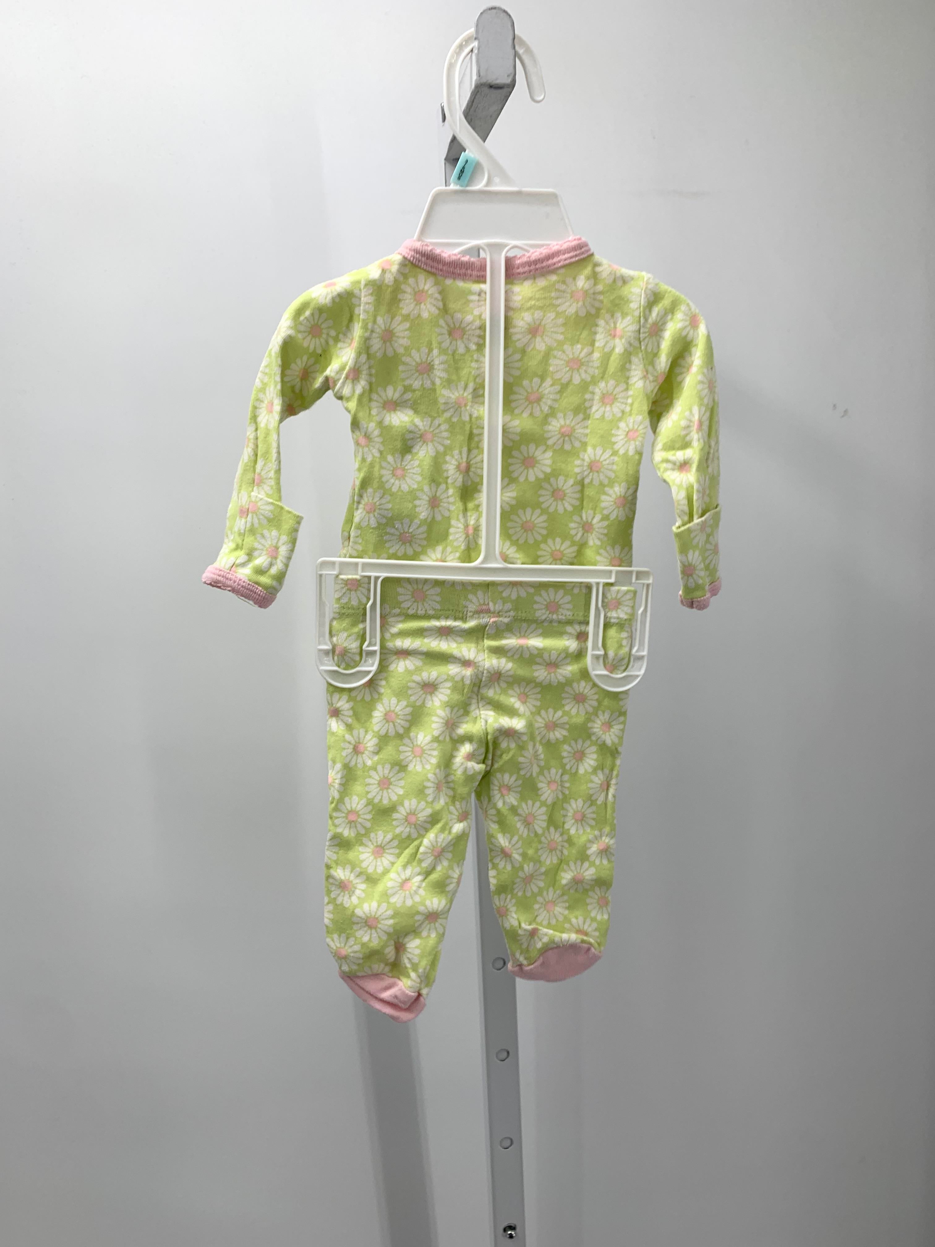 Carters Size Newborn Girls 2 Pieces