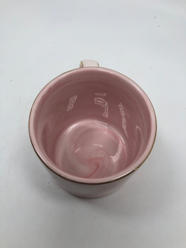 PINK SWIRL "MRS" MUG.