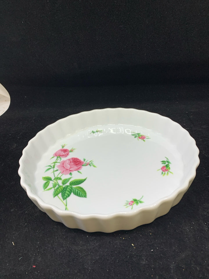 ROSE BUD WHITE QUICHE DISH.
