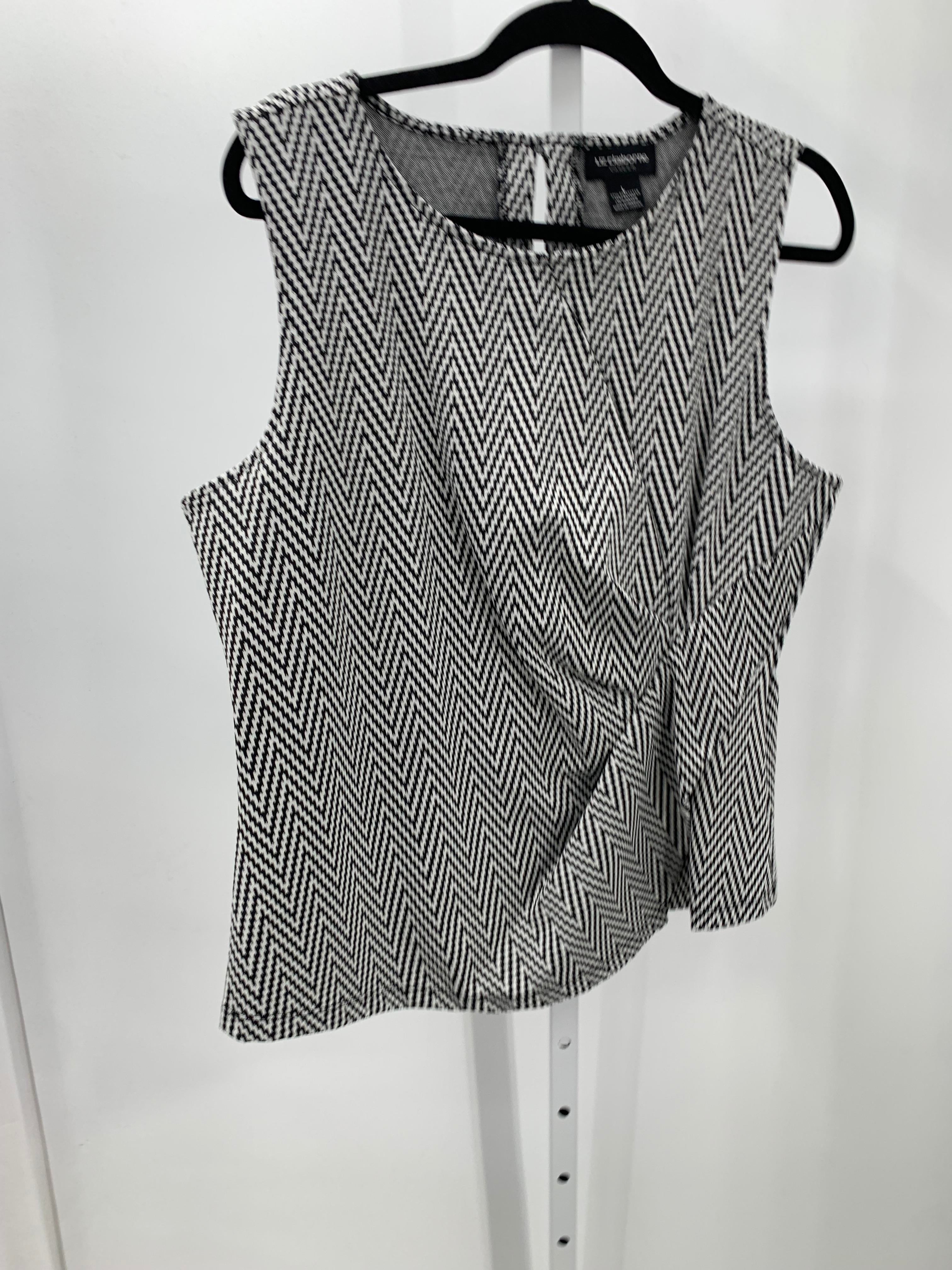Liz Claiborne Size Large Misses Sleeveless Shirt