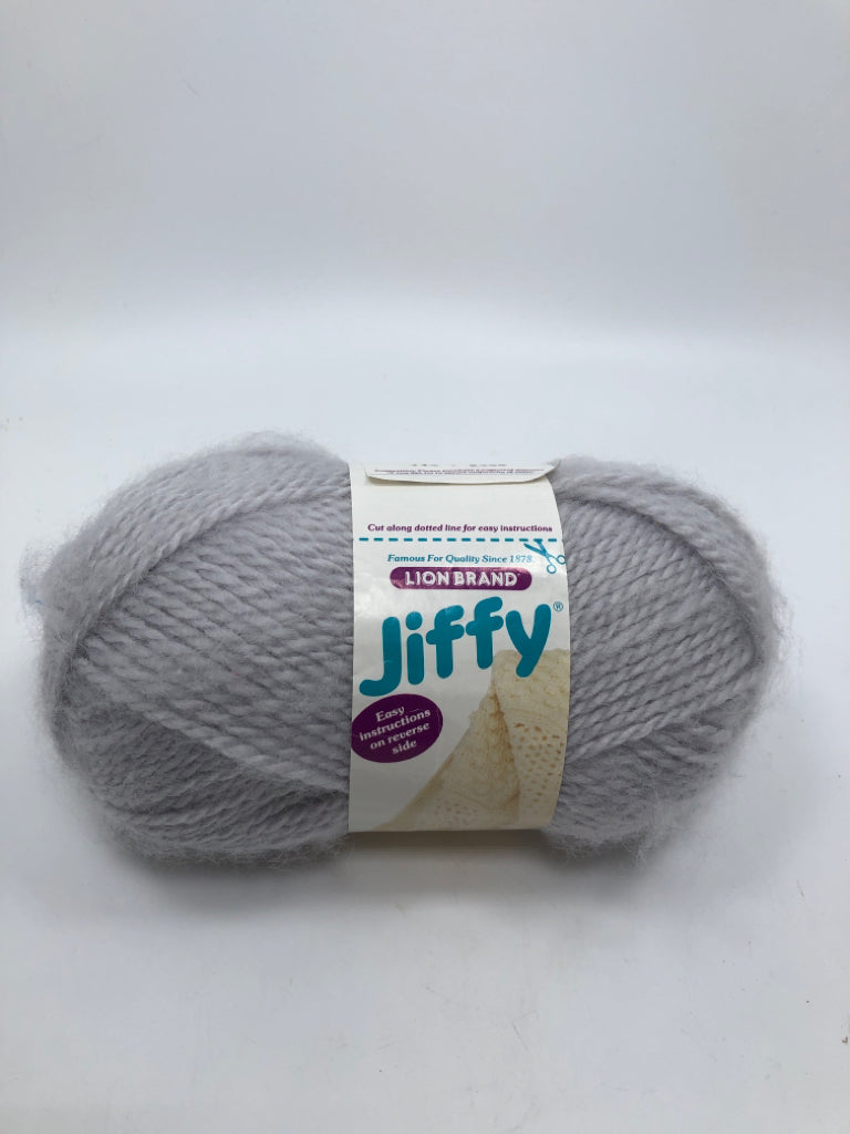JIFFY PASTEL PURPLE YARN.