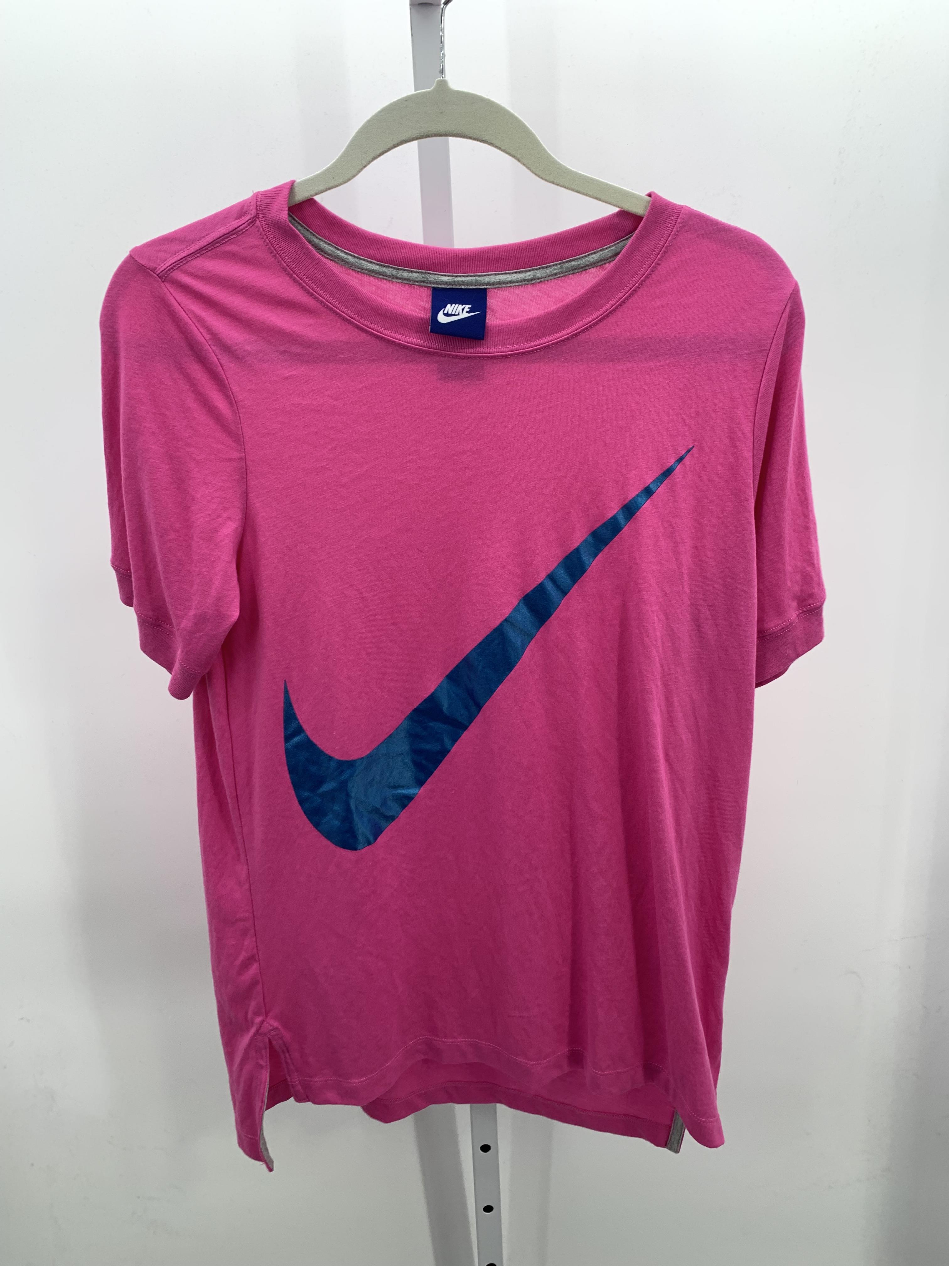 Nike Size Small Misses Short Sleeve Shirt