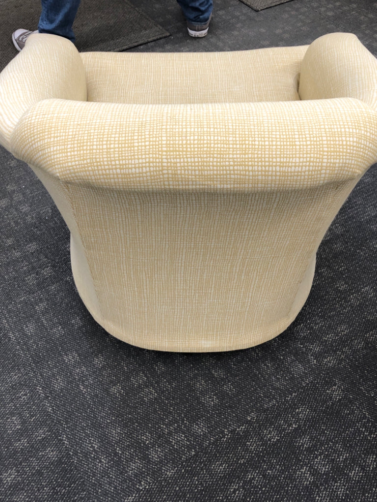 YELLOW/WHITE SWIVEL ACCENT CHAIR.