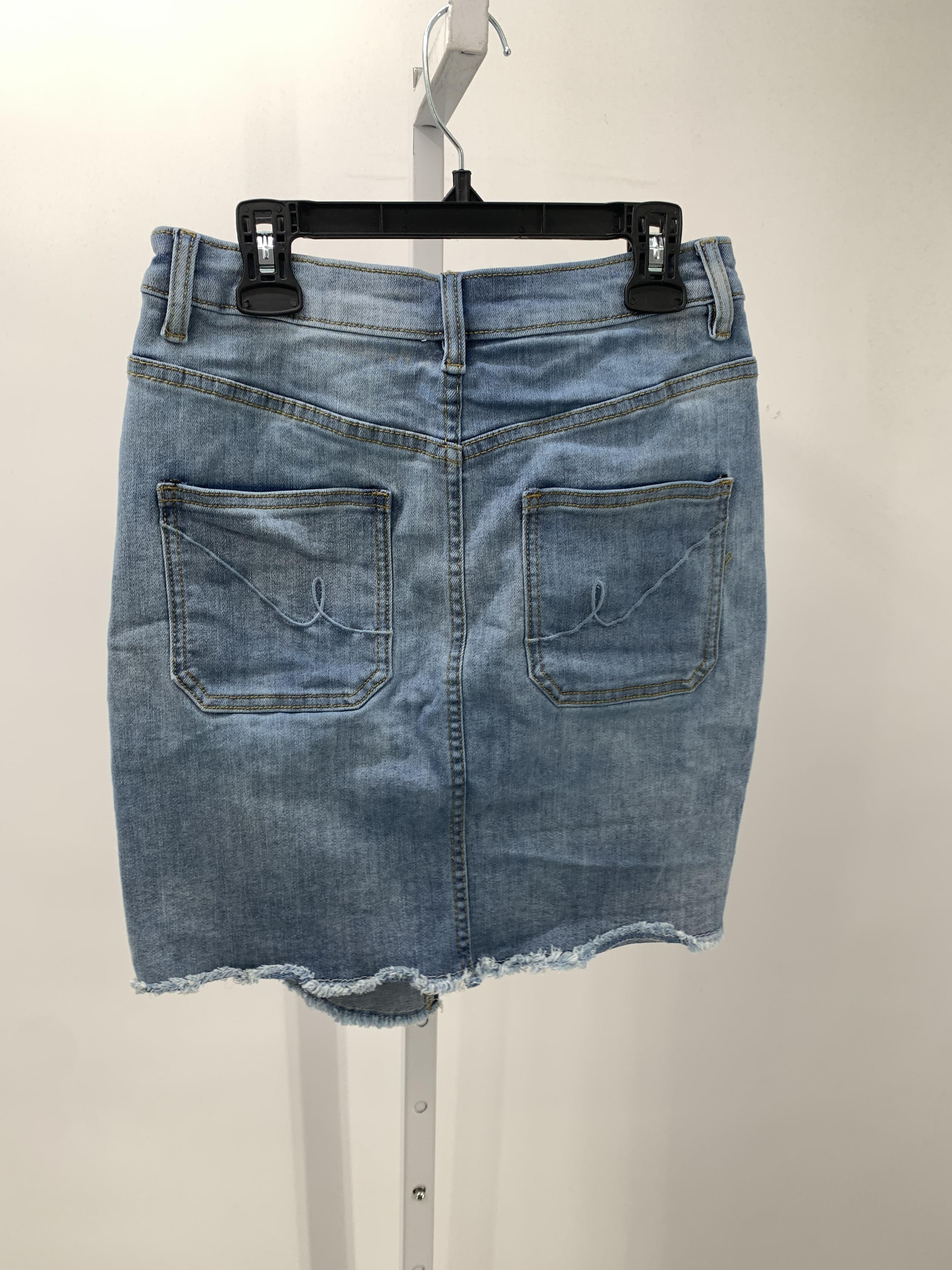 Size Small Misses Shorts