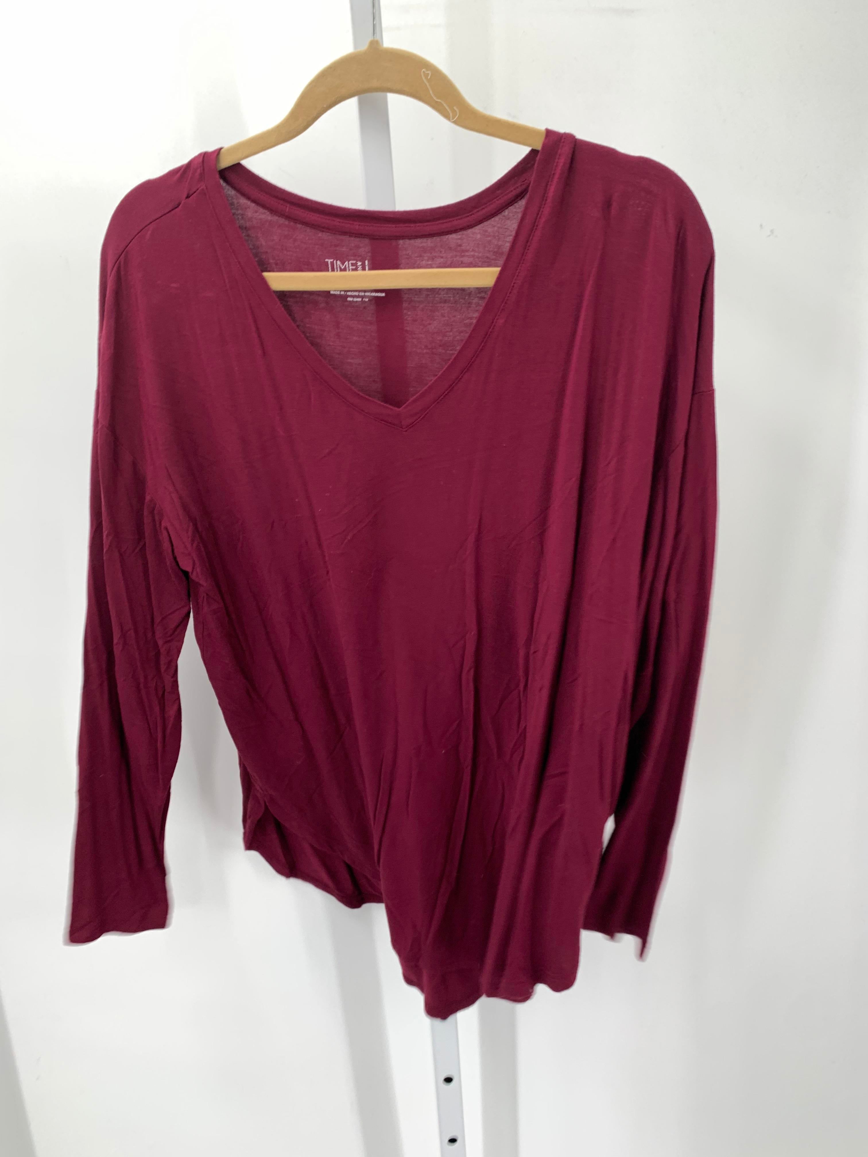 Time and Tru Size Medium Misses Long Sleeve Shirt