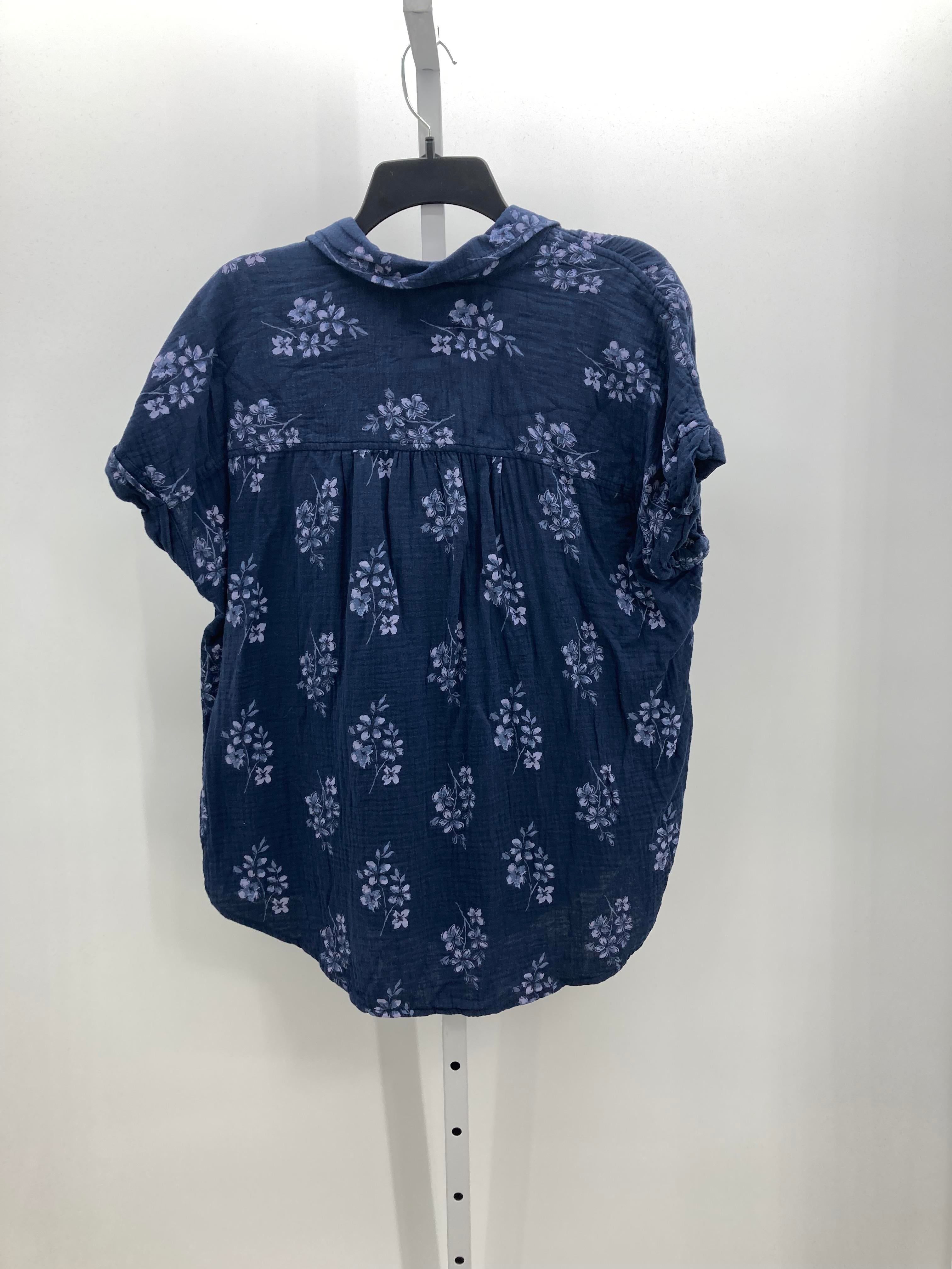 Style & Co. Size Large Misses Short Sleeve Shirt