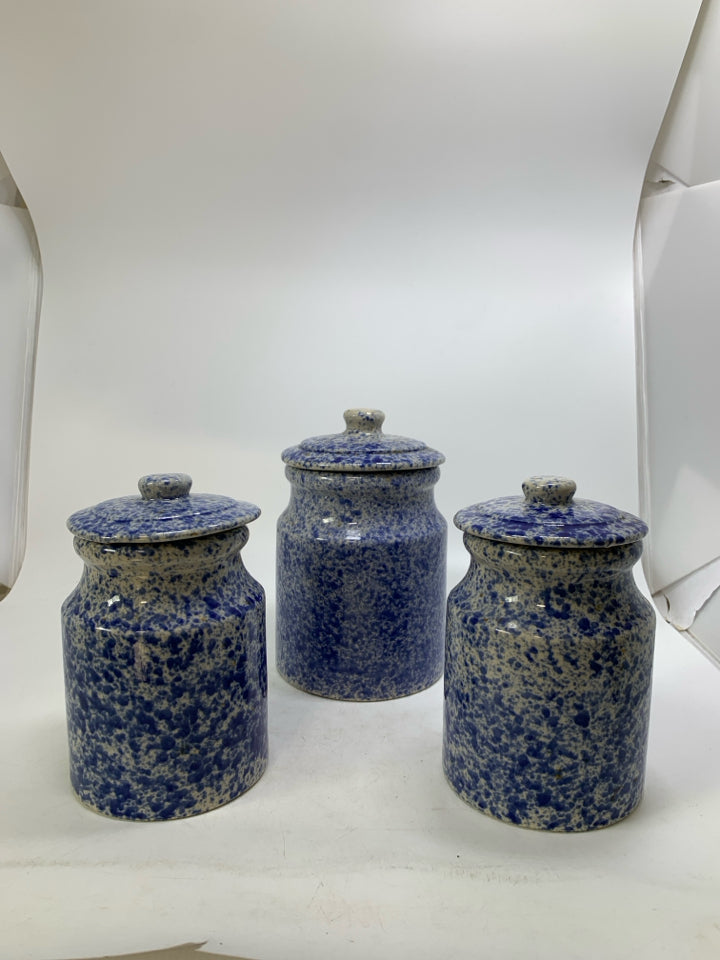 3 BLUE SPONGE CANISTERS COUNTRY LIFE EMPORIUM OF MAINE.