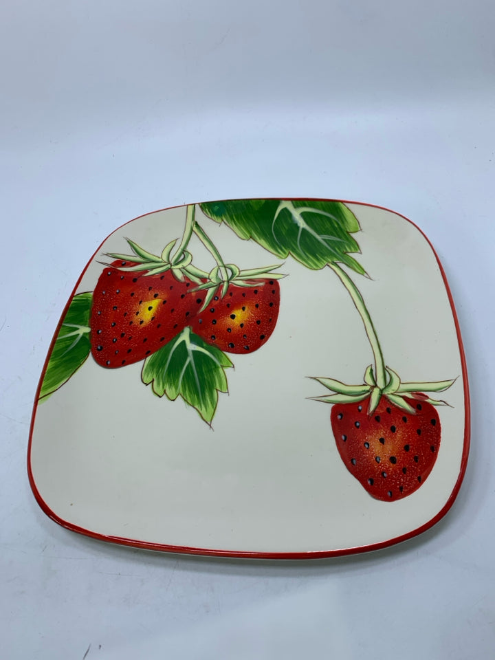 LARGE STRAWBERRY PRINTED SQUARE SERVING PLATTER.