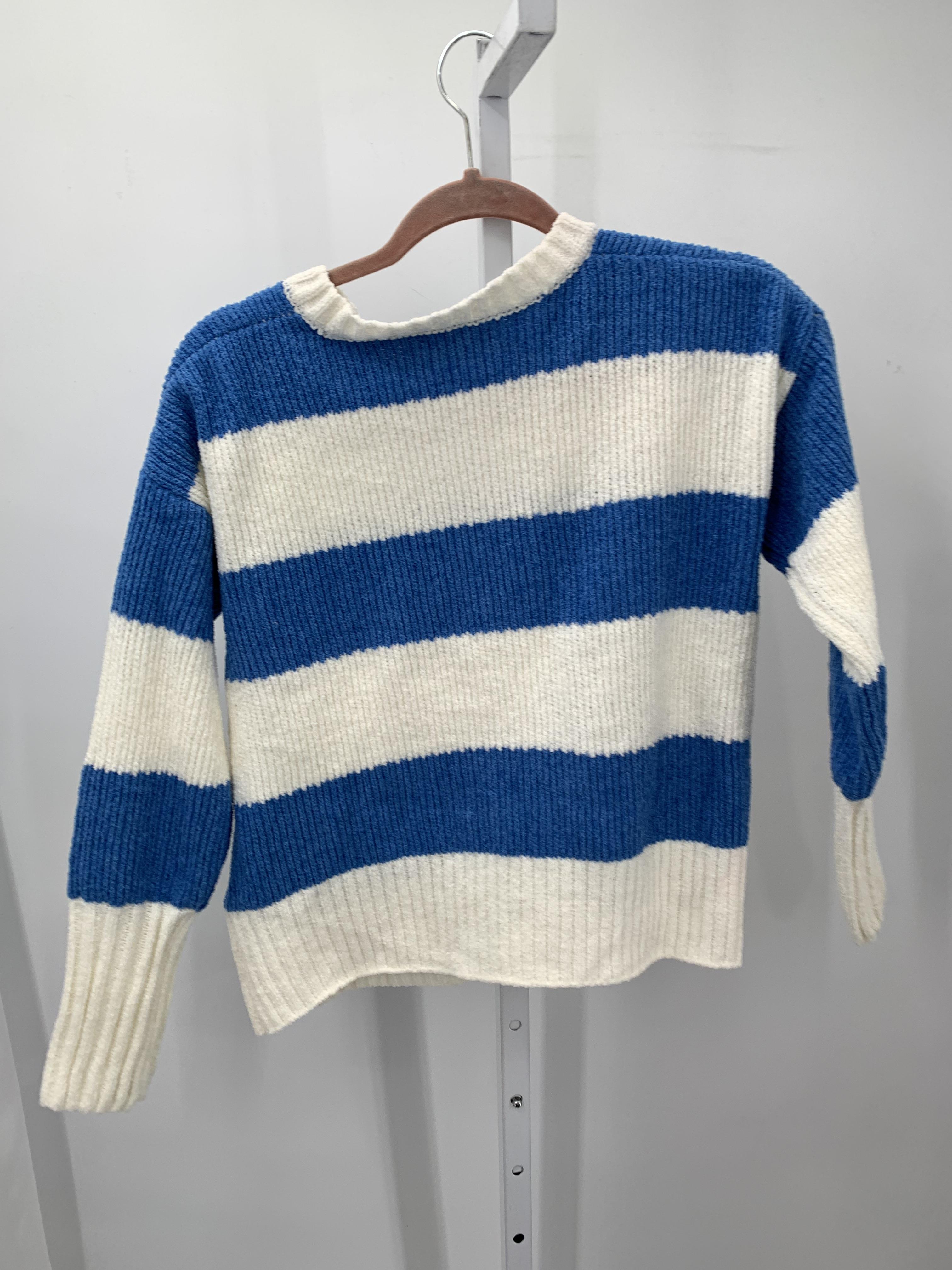 Size Medium Juniors Long Sleeve Sweater