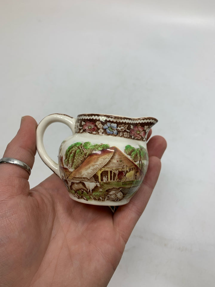 MICRO VTG ENGLAND VILLAGE SCENE.
