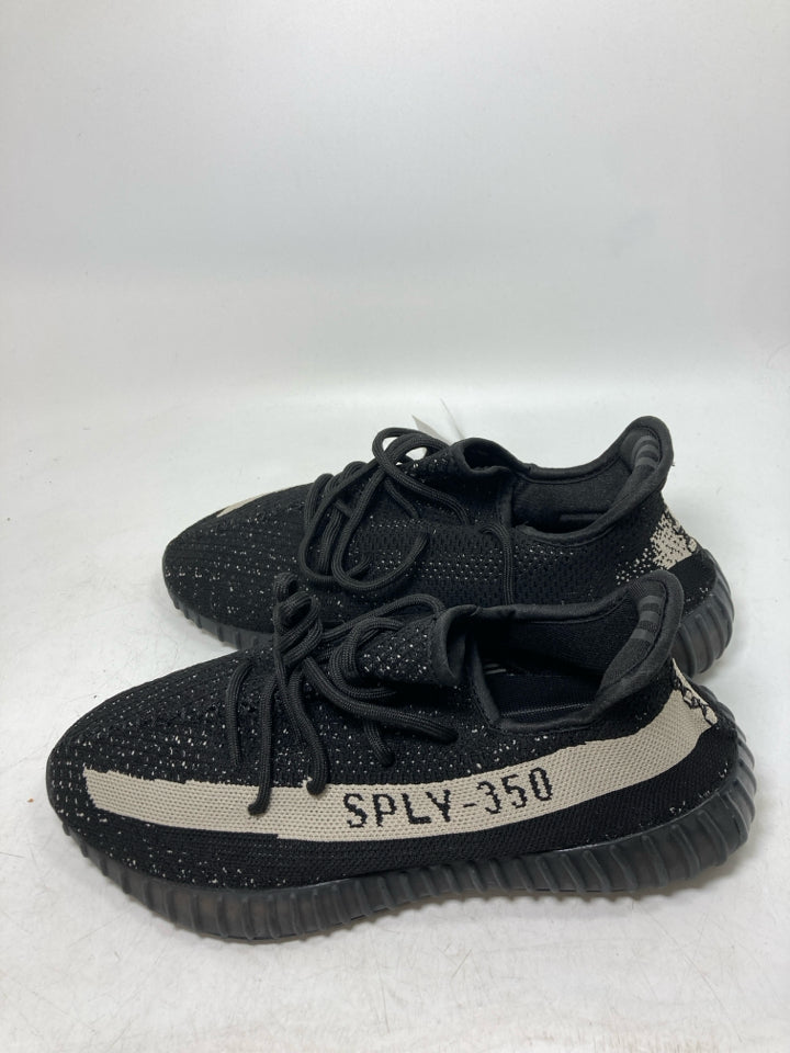 Adidas Yeezy Boost 350 V2 Oreo BY1604