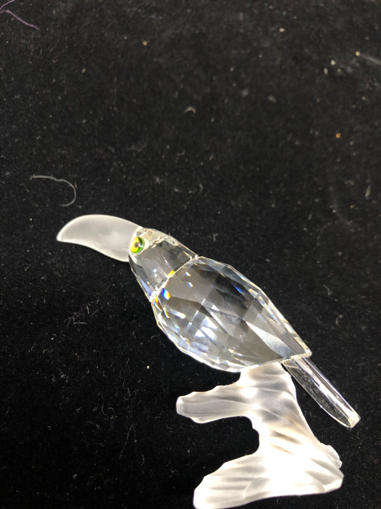 CRYSTAL TOUCAN W/ IRIDESCENT EYES SWAROVSKI.