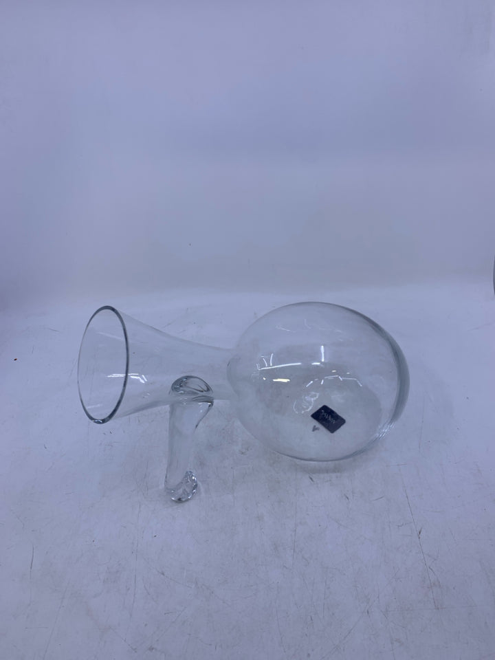CLEAR GLASS SLANTED DECANTER W/ FOOTED STAND.