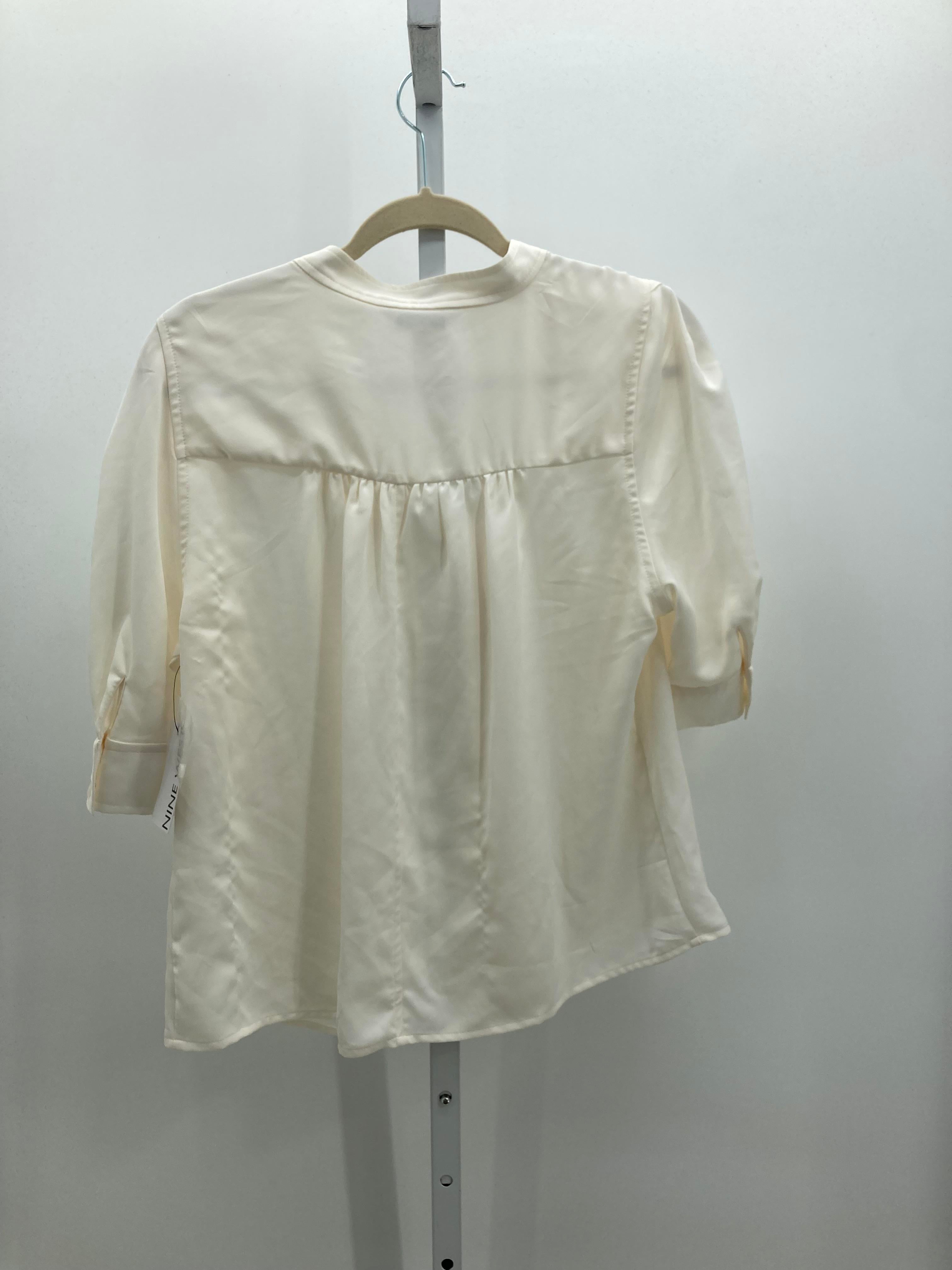 Nine West Size Large Misses Short Sleeve Shirt