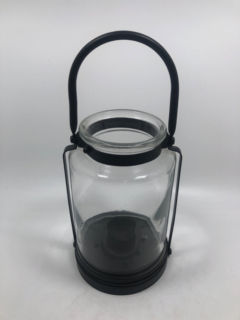 GLASS & METAL LANTERN.