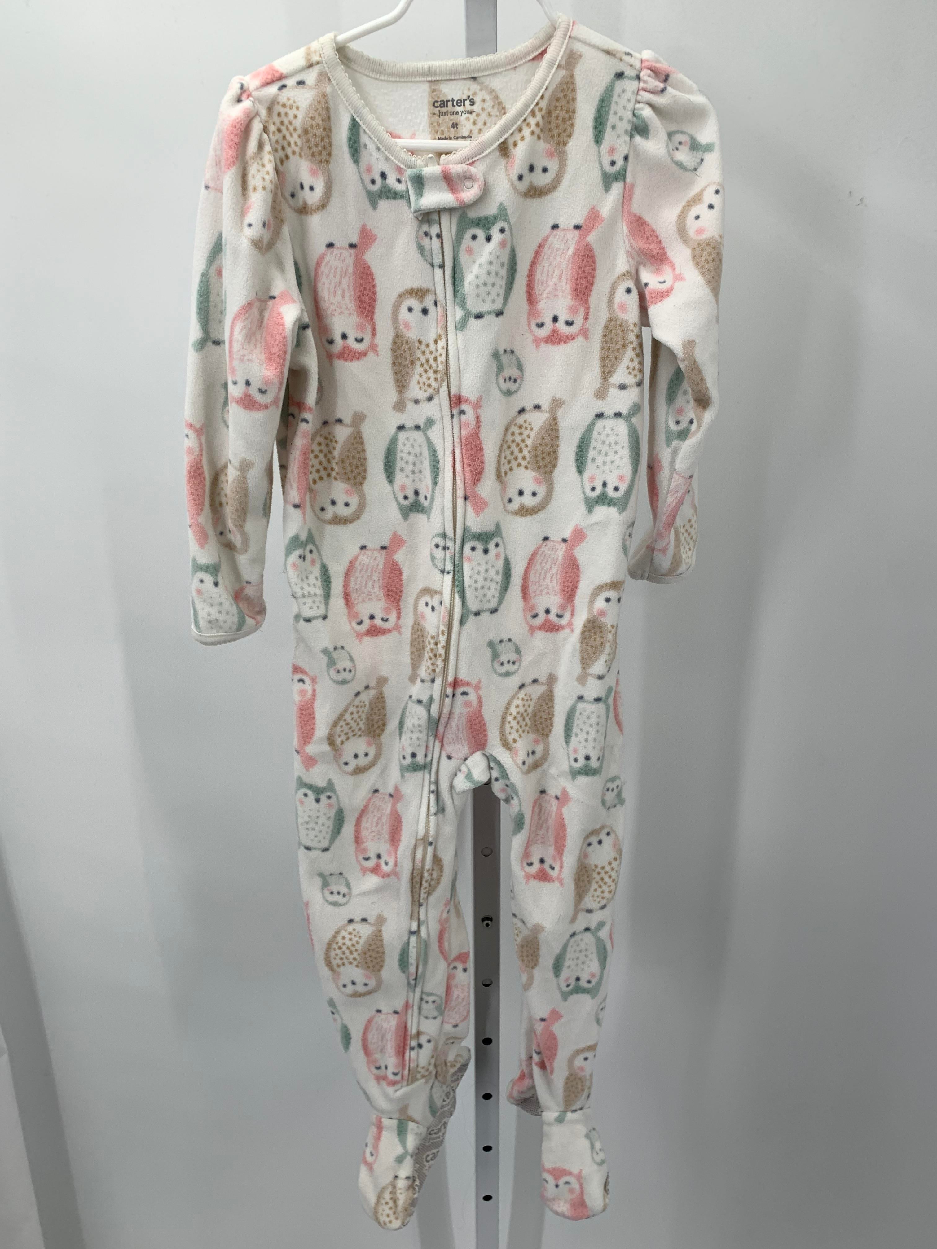 Carters Size 4T Girls Sleeper