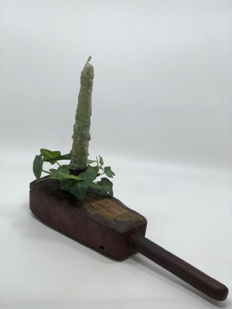 PRIMITIVE SETTLERS CANDLES W/WOOD HOLDER.