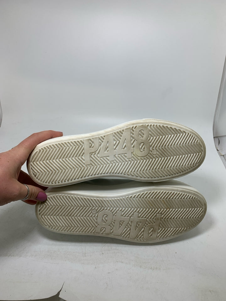 L Shoe Size 8 - 8.5 Ladies Athletic