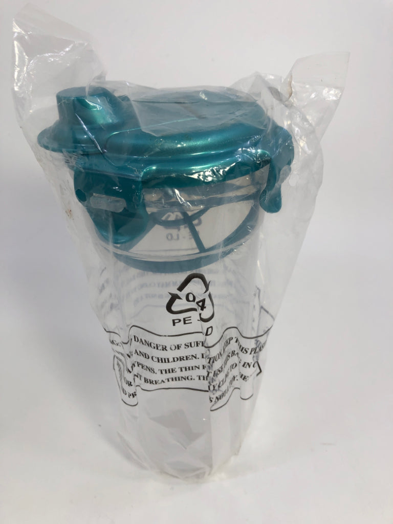 NIP SHAKER BOTTLE W/BLUE LID.