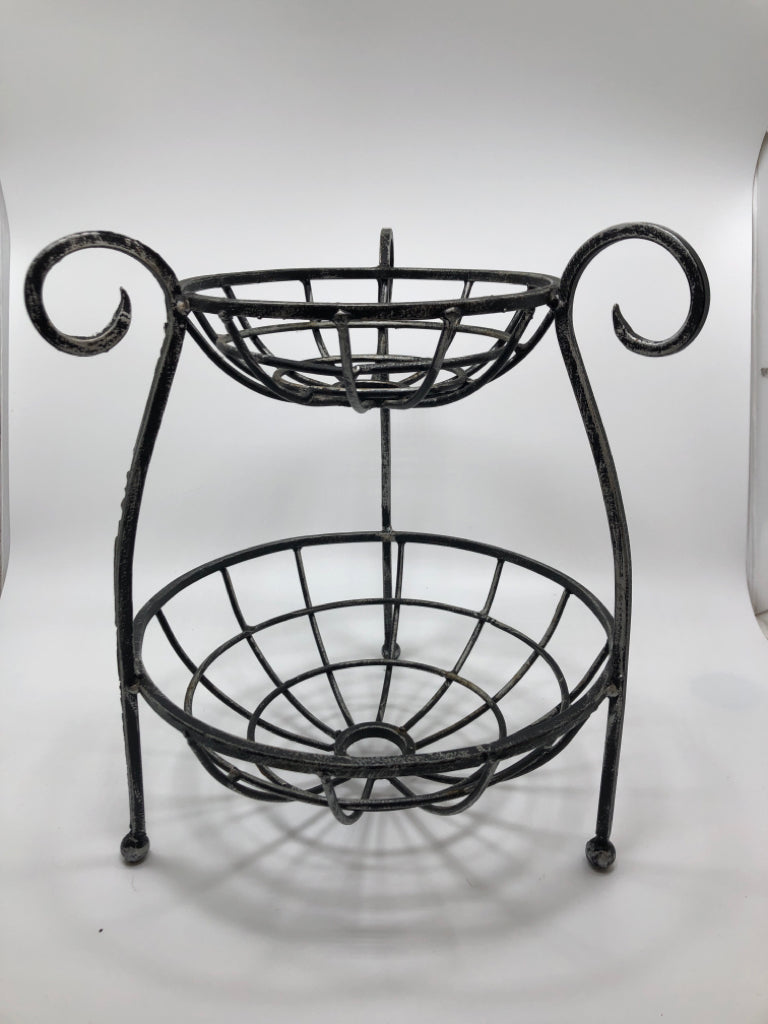BLACK METAL 2 TIER FRUIT BASKET.