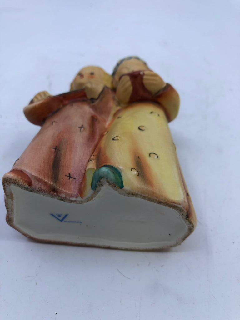 Figurine