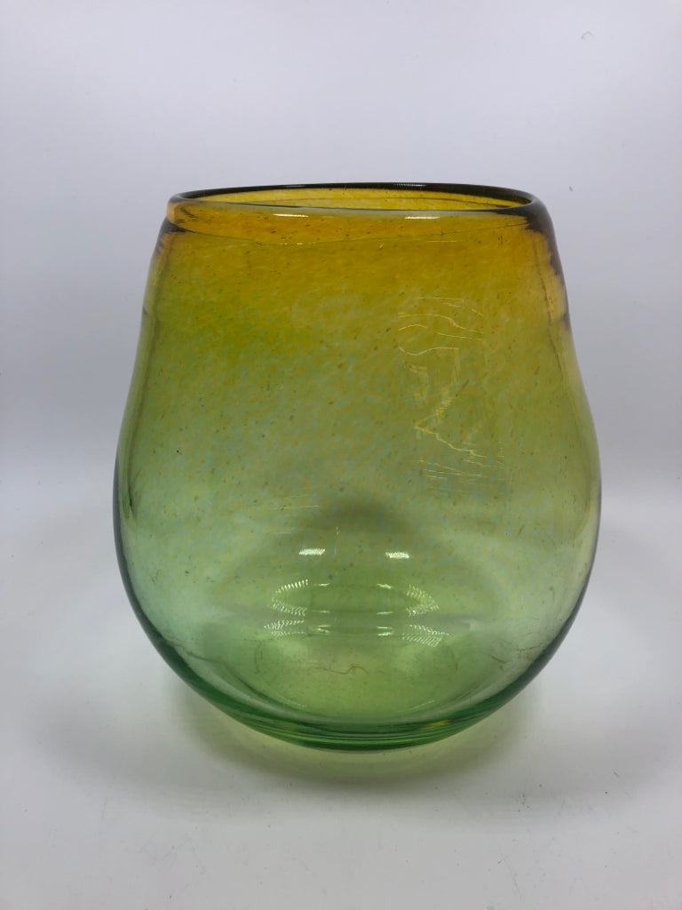 GREEN BLOWN GLASS VASE.
