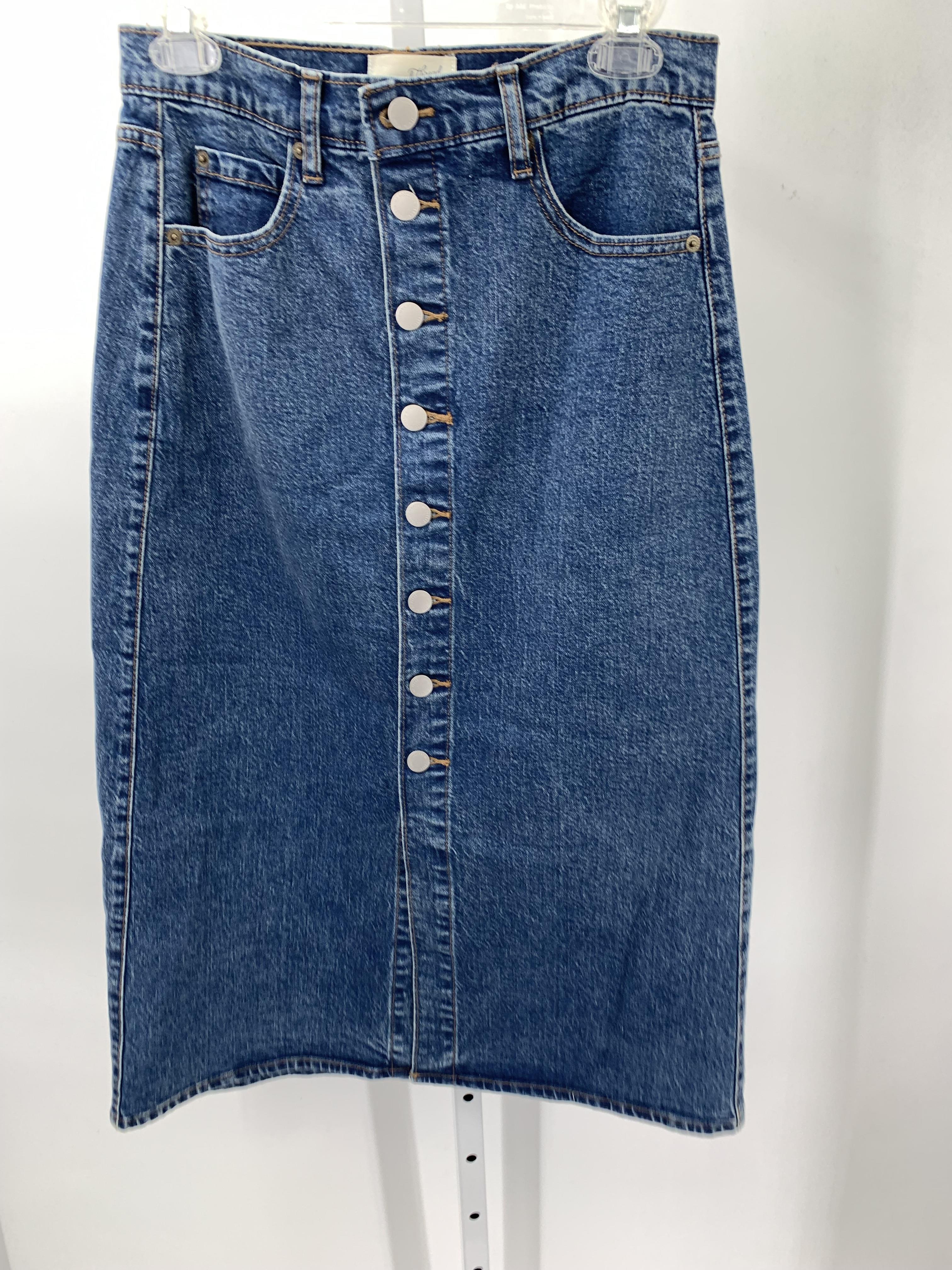 Universal Thread Size 2 Misses Skirt