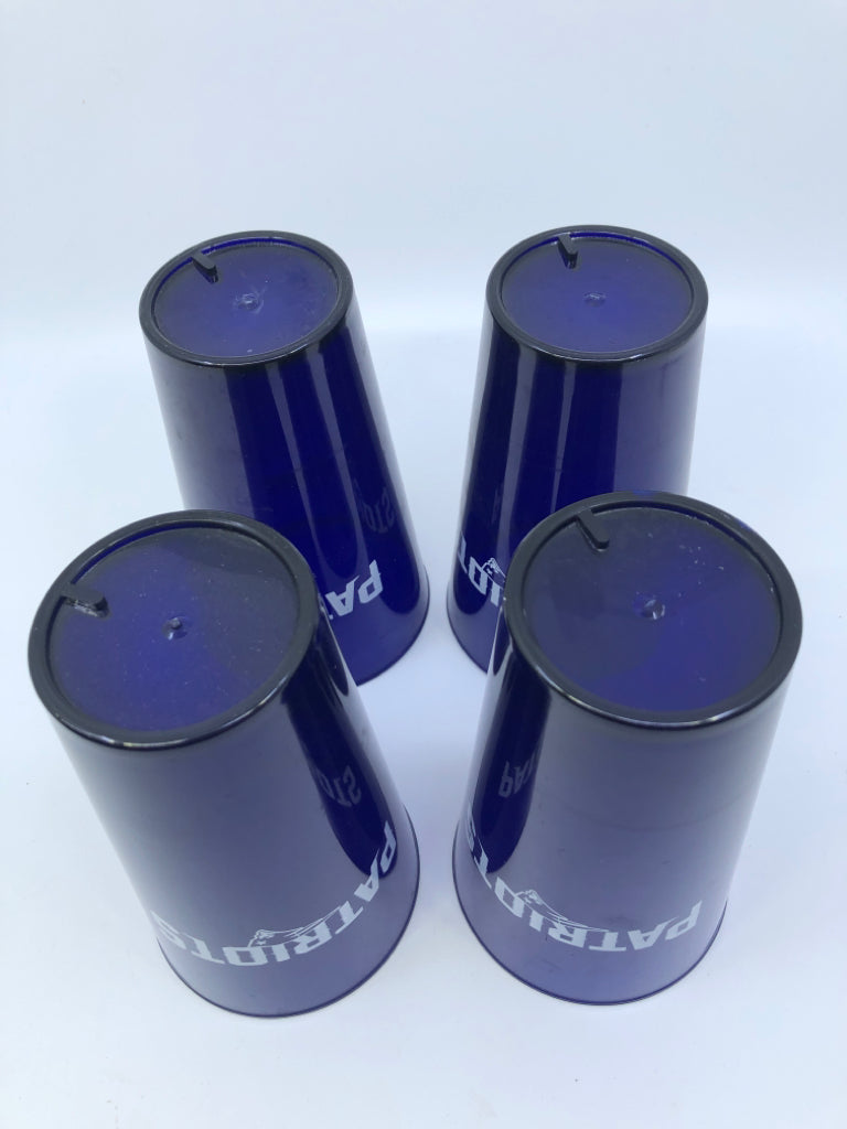 4 NAVY BLUE PLASTIC PATRIOTS CUPS.