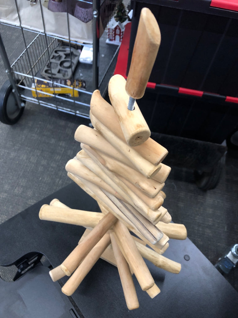 STACKED DRIFT WOOD TREE.