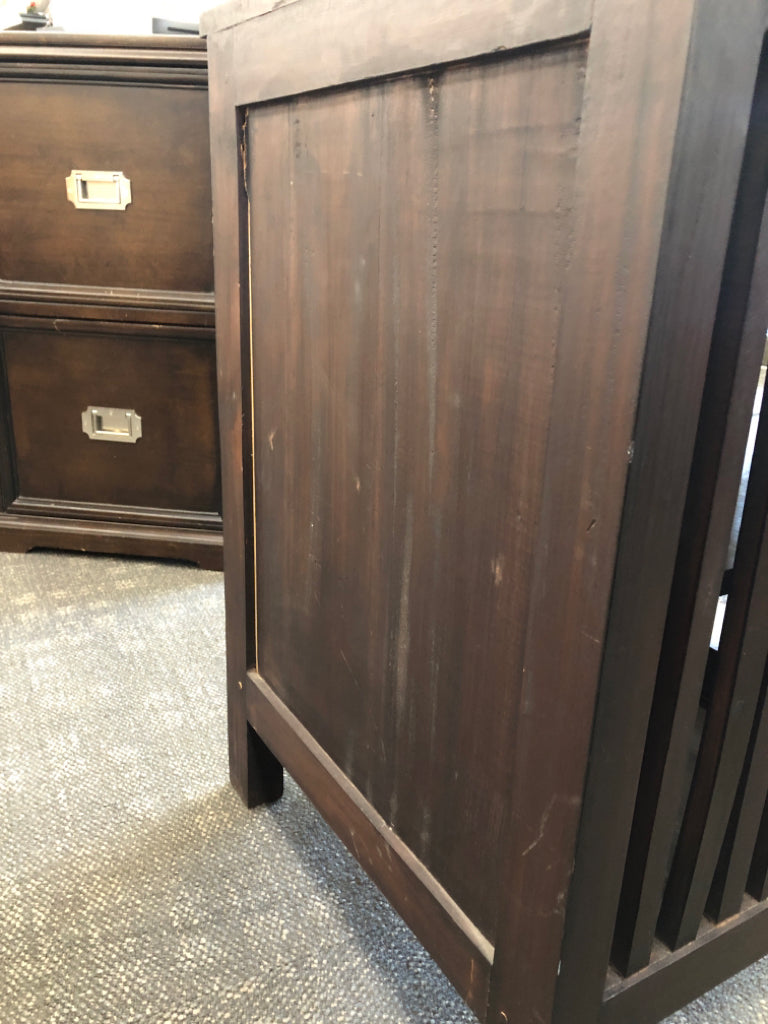 DARK WOOD SIDE TABLE W/DOOR.