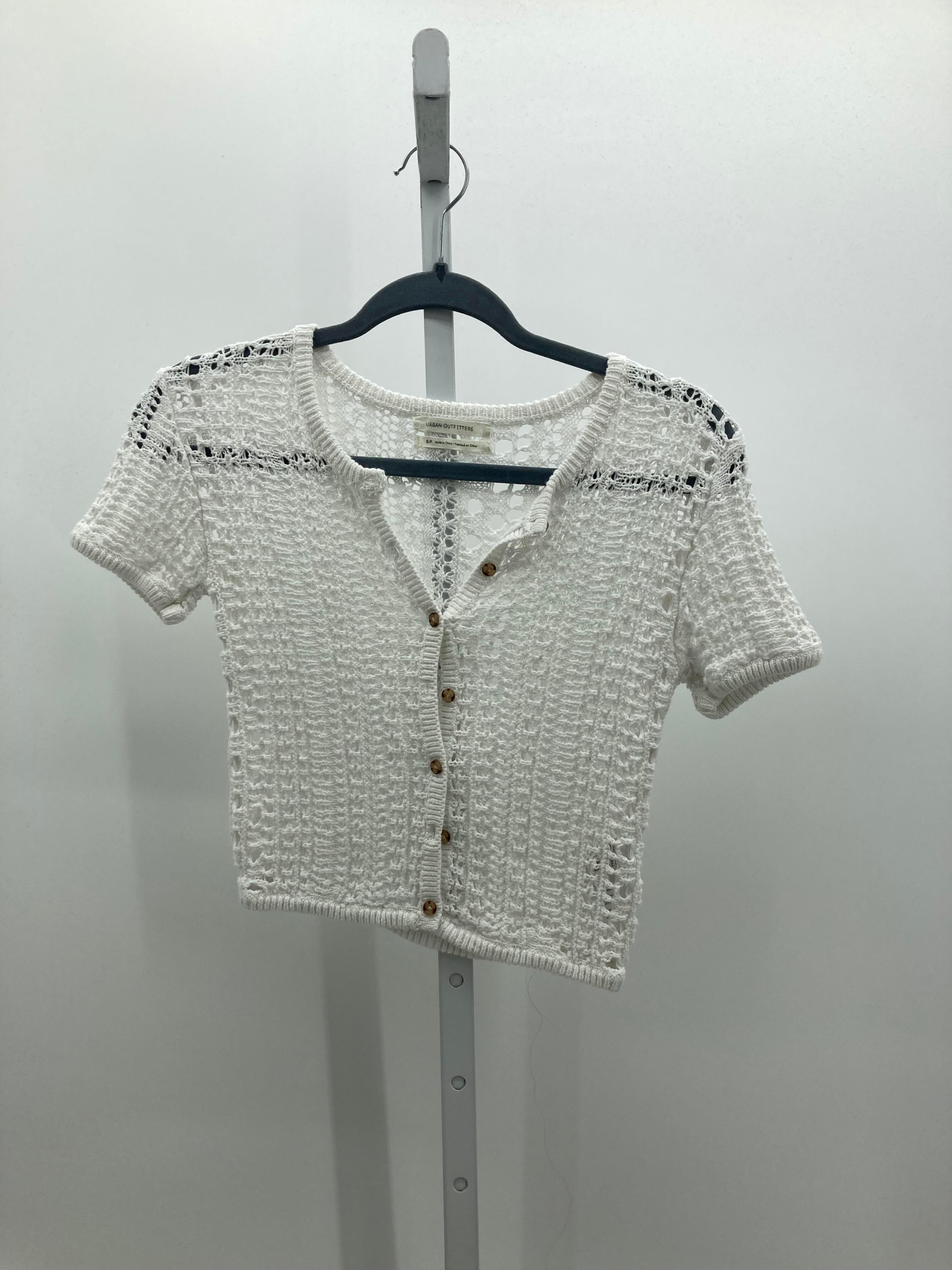 Urban Outfitters Size Small Juniors Short Sleeve Sweater
