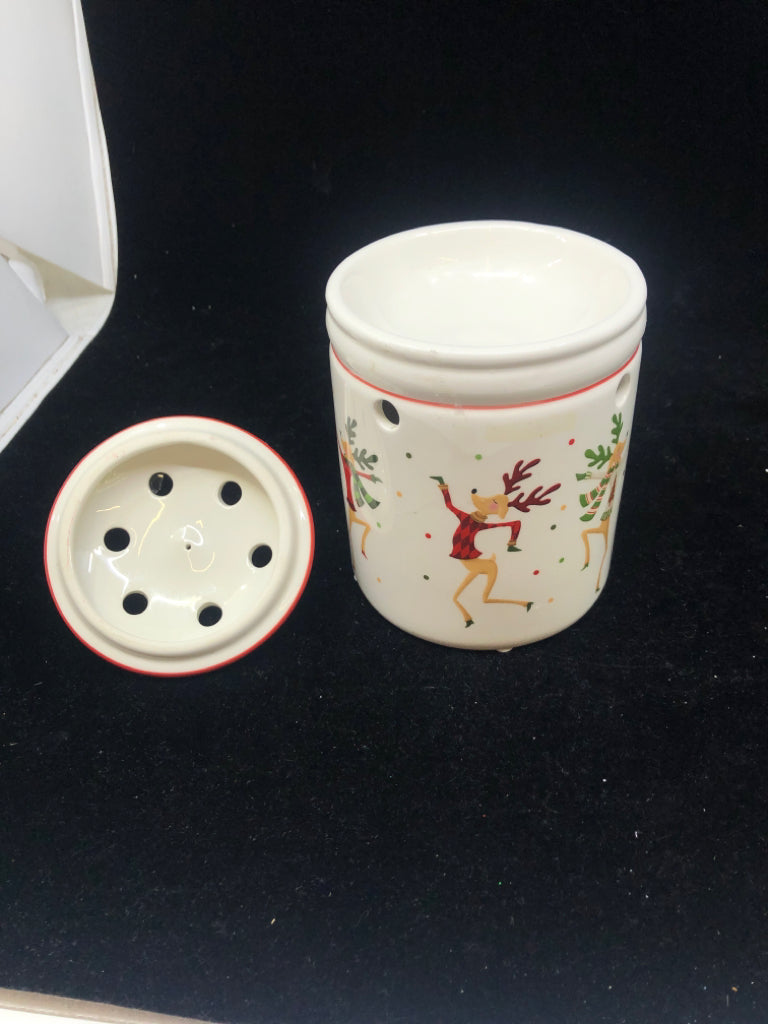 2PC DANCING REINDEER WAX WARMER.