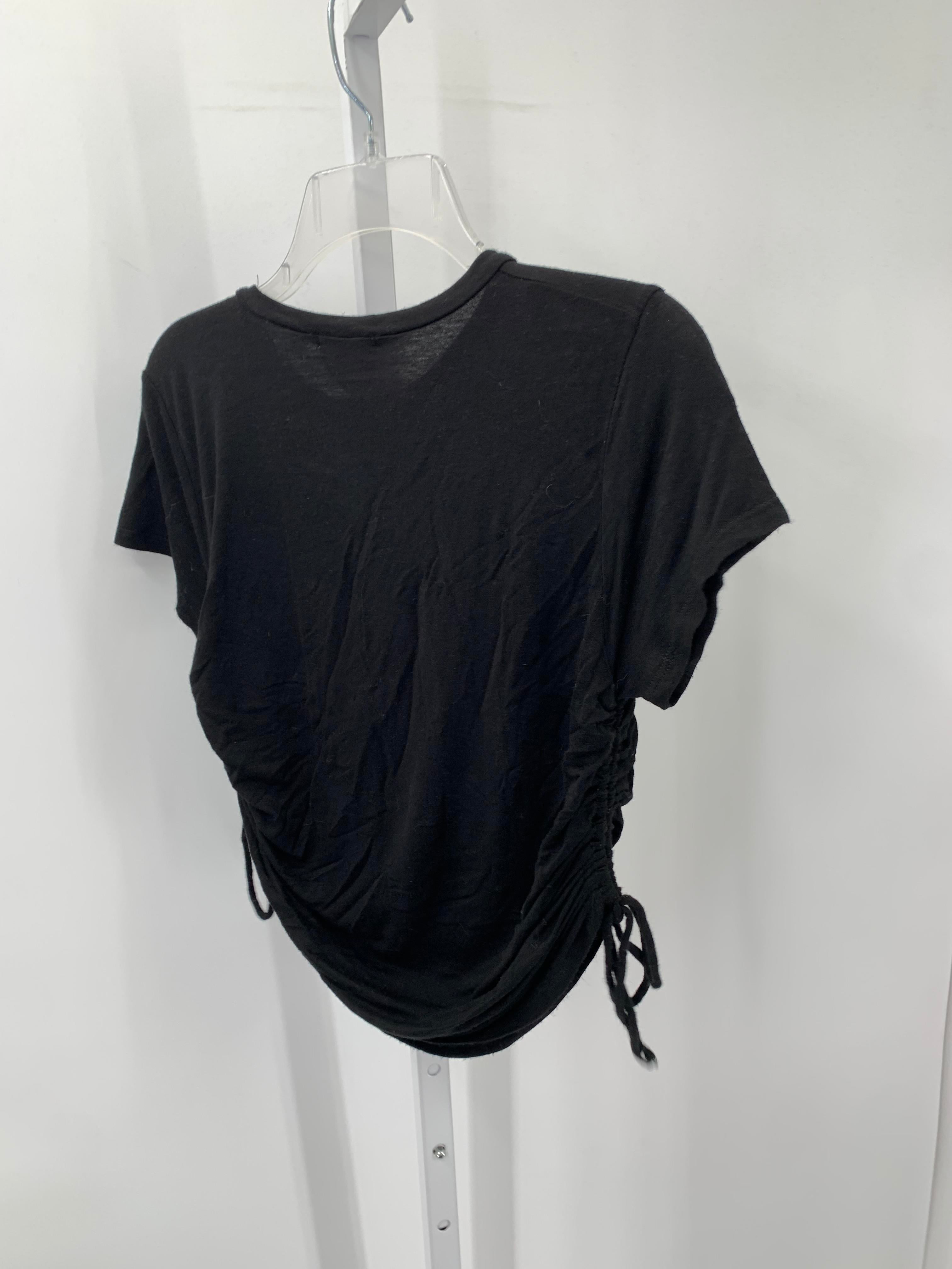 Size Extra Large Juniors Short Sleeve Shirt