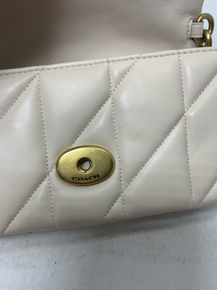Coach CP018 Tabby Quilted Bag *No Chain Strap-Wristlet Only