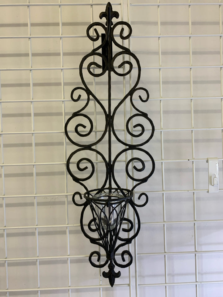 BLACK METAL SCROLL CANDLE HOLDER WALL HANGING.