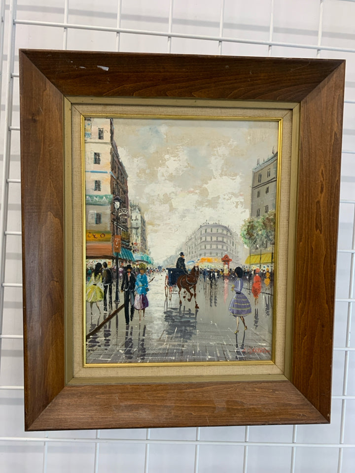 VTG TEXTURED HORSE AND CARRIAGE PRINT IN BROWN FRAME.