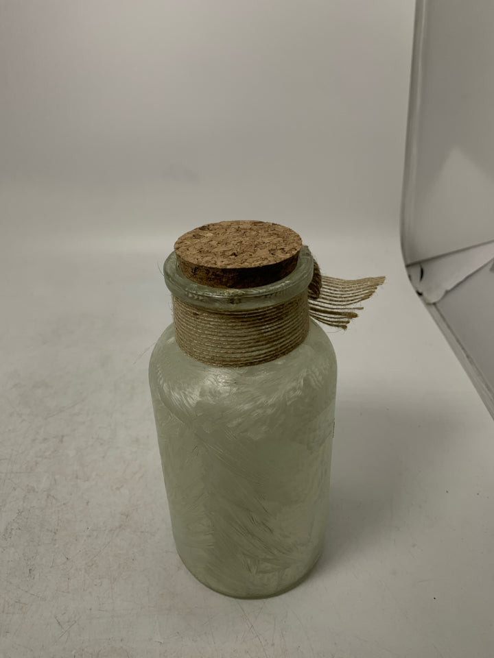 FROSTED GOLD MERRY CHRISTMAS LIGHT UP BOTTLE W/ CORK.