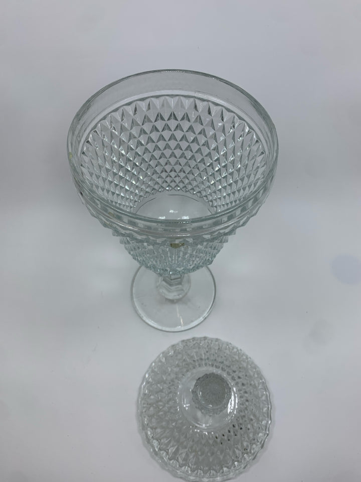 VTG DIAMOND CUT GLASS PEDESTAL CANDY DISH W/LID.