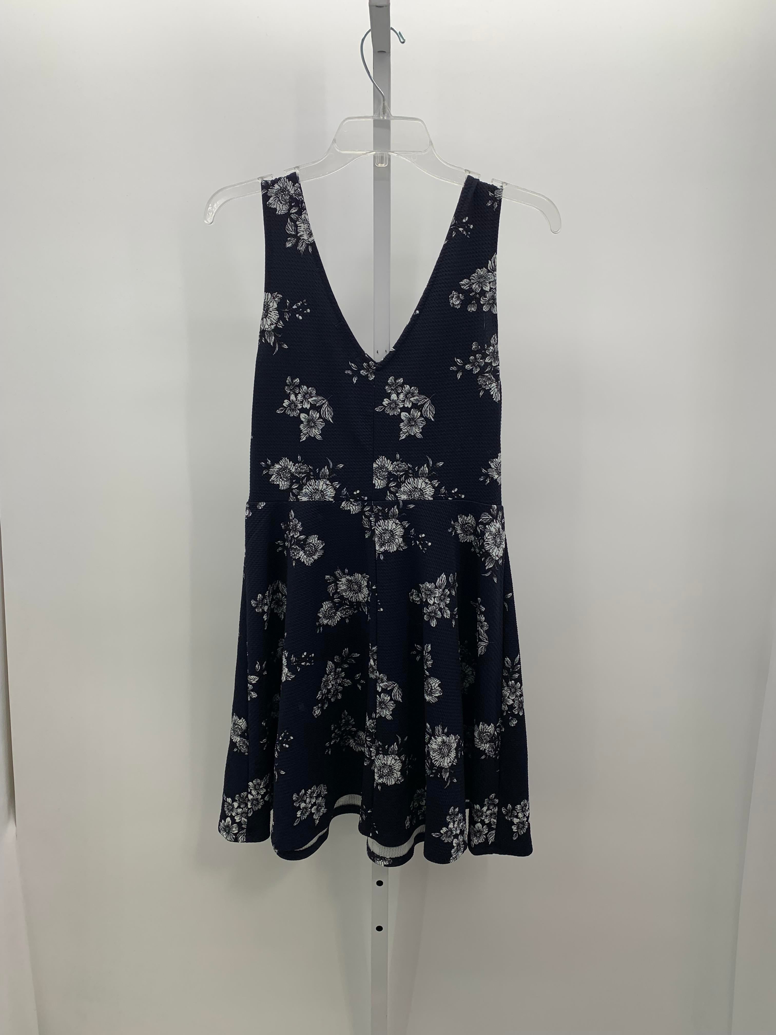 Soprano Size Large Juniors Sleeveless Dress