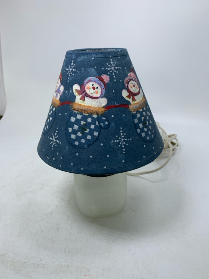 SMALL SNOWMAN JAR BASE W/ SNOWMAN SHADE LAMP.