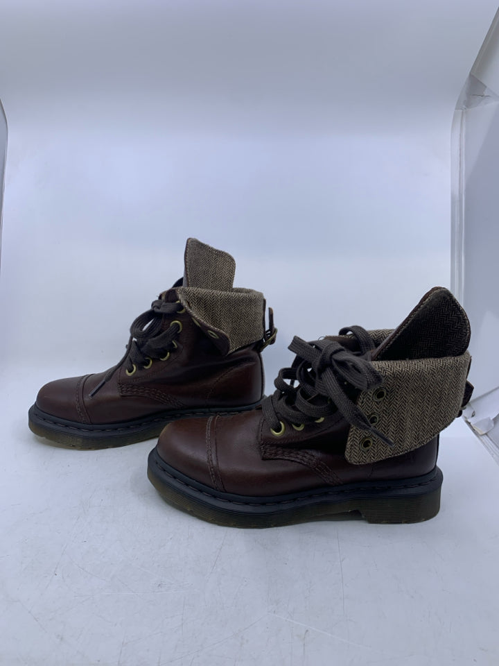 Dr. Martens L Shoe Size 6 Boots